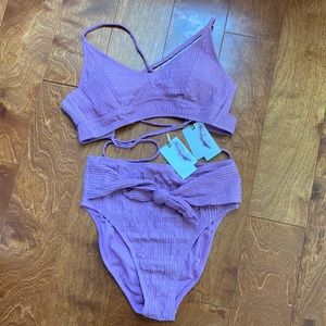 Jessica Simpson bathing suit M